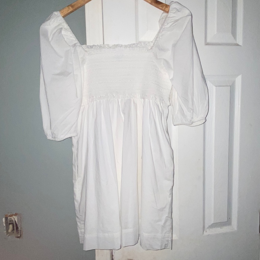 American Eagle Puff sleeve dress